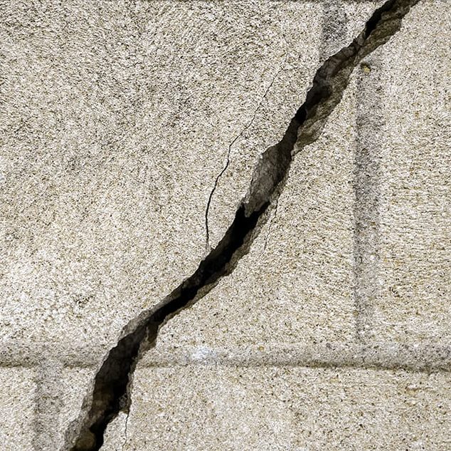 Diagonal Foundation Cracks In Kansas City Metro Property Inspection